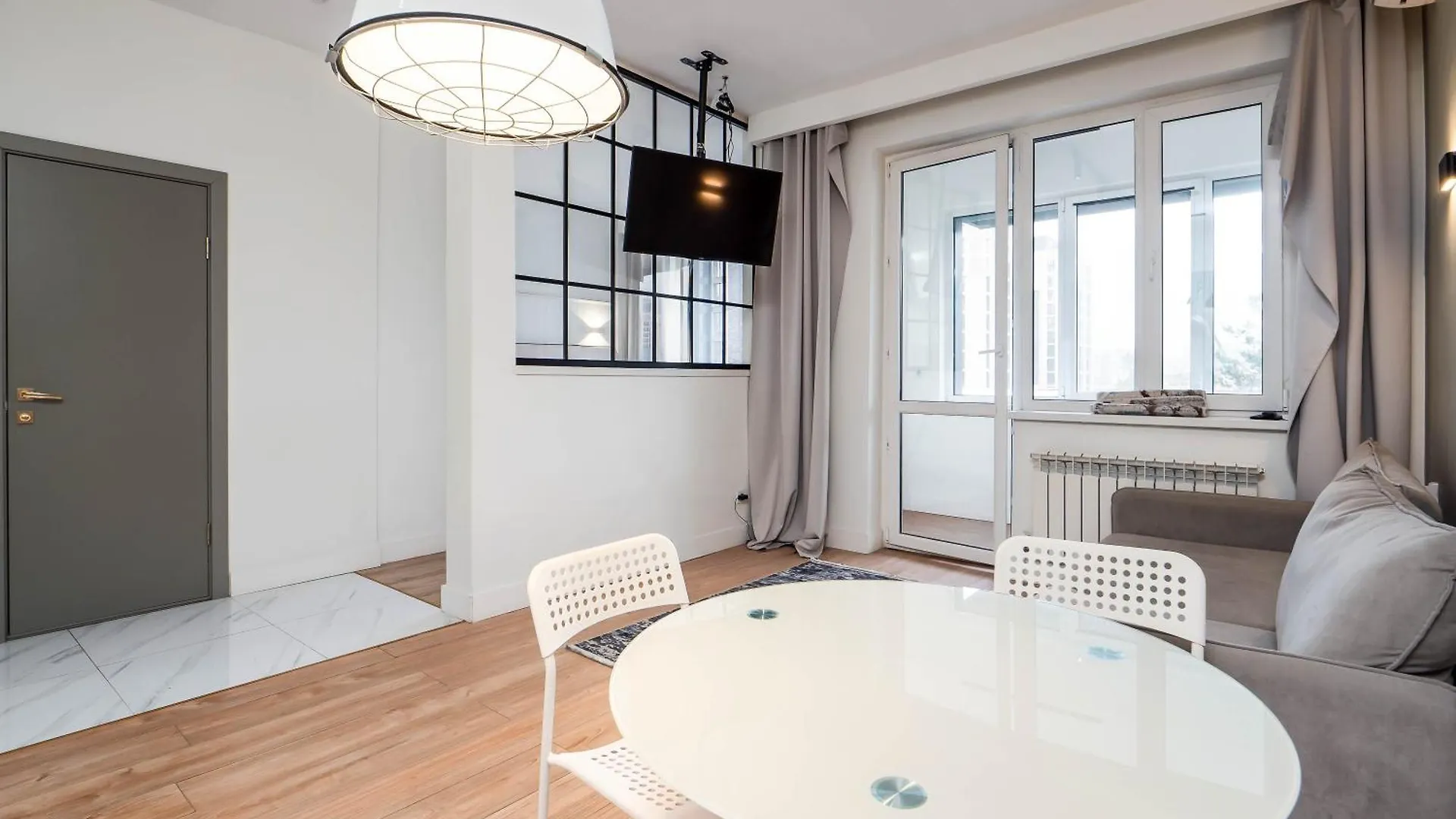 Mega R-House Apartment Almatý